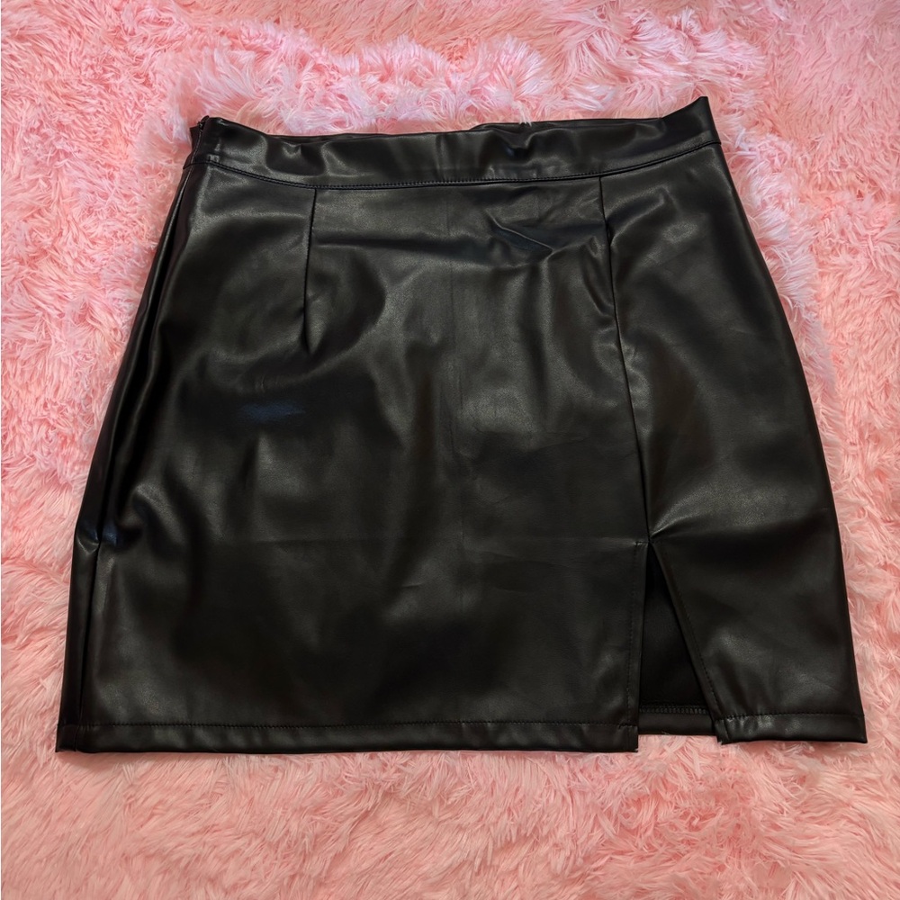 Black Faux Leather Split Skirt - Medium